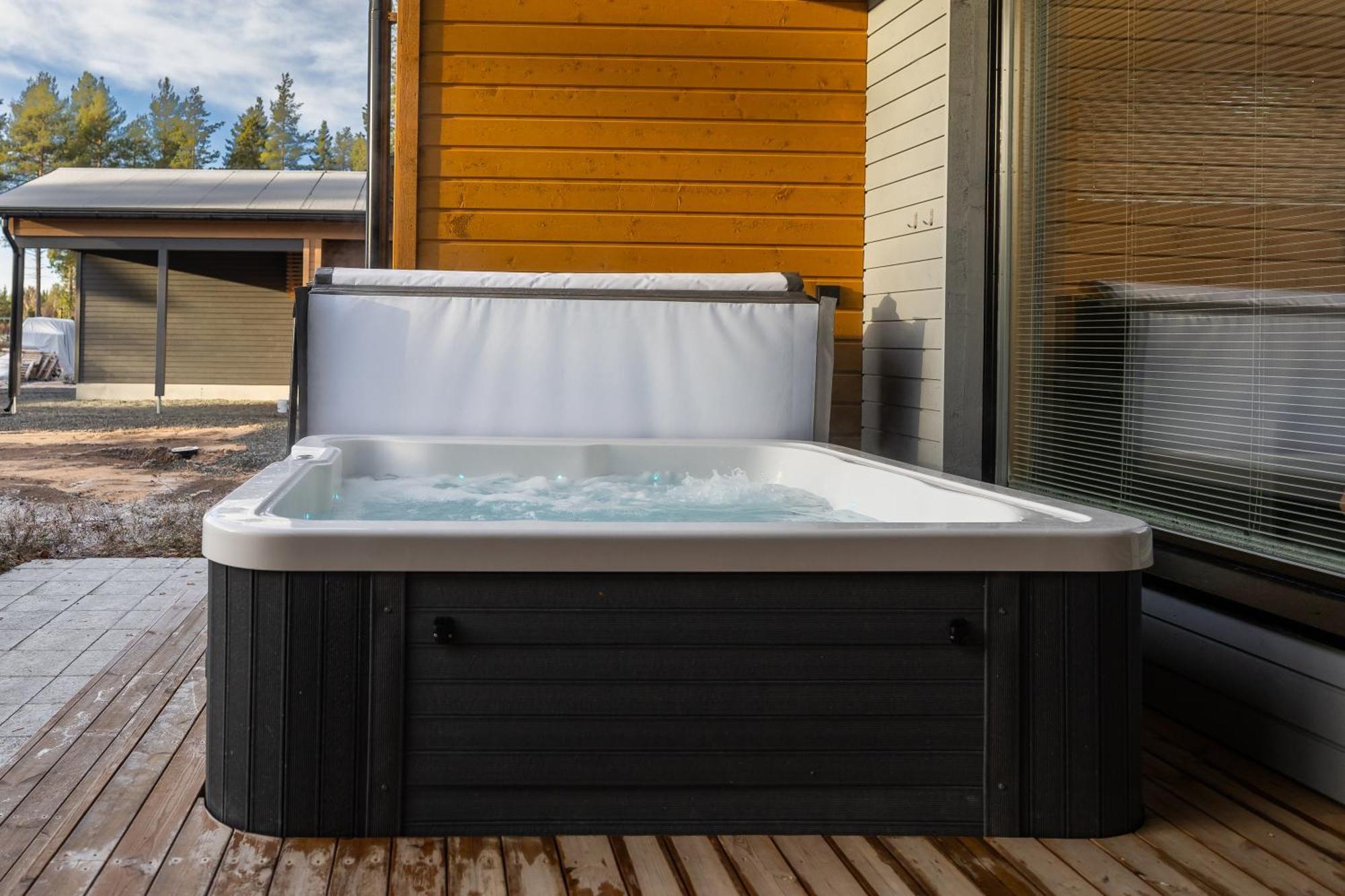 Premium Lapland Villa With Jaguzzi 로바니에미 외부 사진